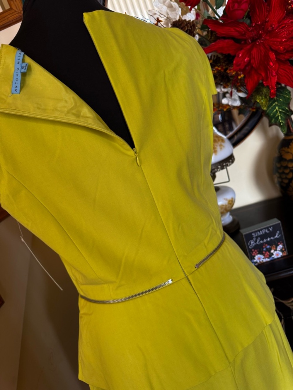 ANTONIO MELANI Bright Yellow Sheath Dress with Peplum Detail - Picture 15 of 17